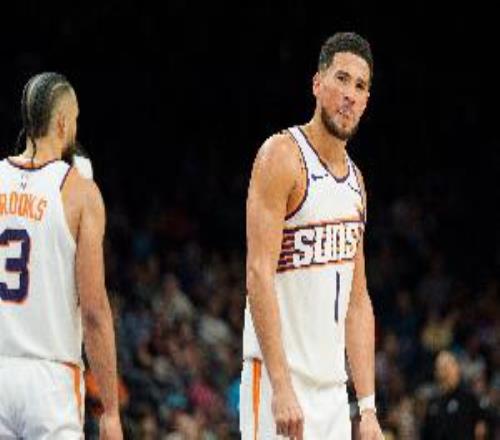 狄龙：布克的情况不错我们还需要几场让他找回状态