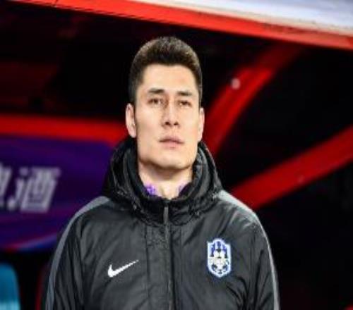 杜佳：当年转会海港我做到了问心无愧，说我拿高薪是不准确的