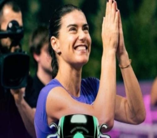 生涯第四冠！WTA250克卢日纳波卡站决赛：科斯蒂亚20拉杜卡努