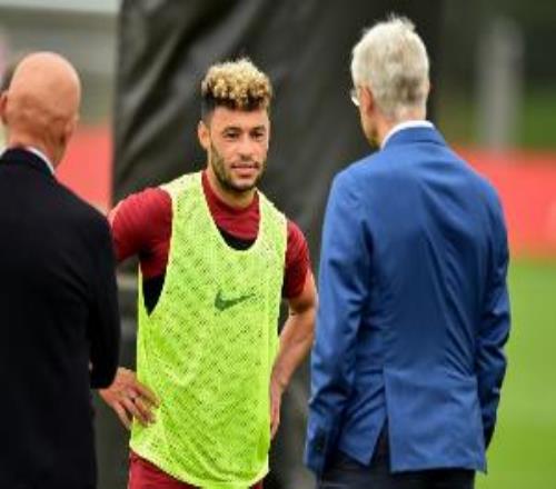 张伯伦：乔哈特和罗伯逊都劝我来凯尔特人奥尼尔教练打动了我