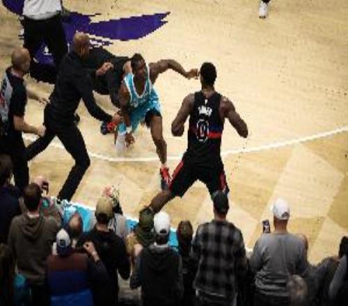 追梦：迪亚巴特假装要和杜伦干架他真想动手完全可以冲过去