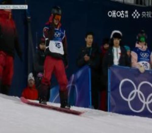 单板滑雪男子U型场地预赛：中国选手王梓阳80.50分晋级决赛