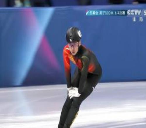 短道速滑男子500米14决赛：刘少昂顺利晋级，林孝埈无缘半决赛
