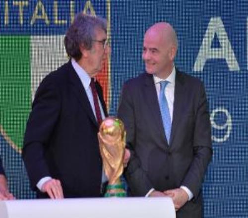 佐夫尤文vs罗马还不是欧冠资格争夺关键战不确定尤文是否已复苏