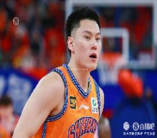 沪记：这是李弘权的第二场国家队正式比赛是他的正名之战