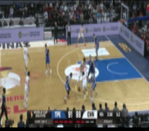 还没高兴太久！赵继伟超远压哨三分再次追平但被陈盈骏造5犯毕业