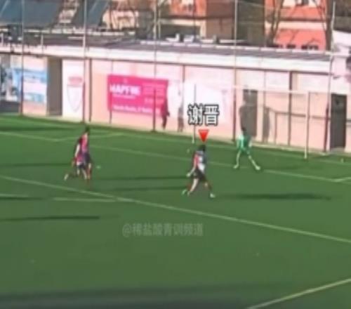博主：小将谢晋在马德里U19自治区联赛打进补时绝平球且连场破门