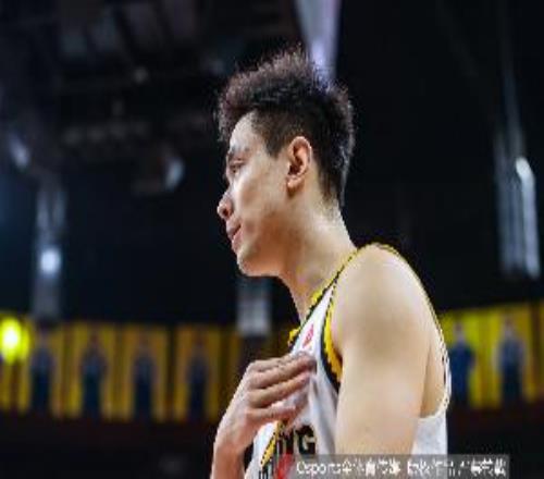 玩得开心就好！赵继伟9中1&三分6中0仅拿2分但送8助攻