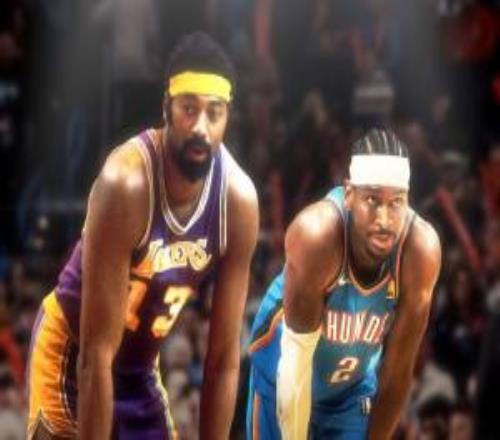 张伯伦126场纪录咋断的刚打了4分钟替队友出头被2T驱逐！