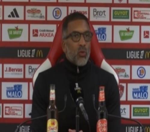 马赛主帅：我们需要主场球迷们的支持，让球队实现晋级欧冠的目标