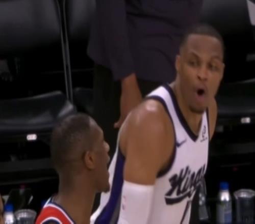 结下梁子了！威少怒喷邓恩：你TM就是个无名小卒快滚回去吧