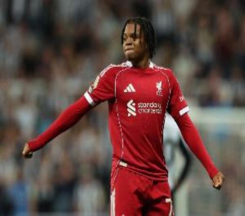 恩古莫哈本场7次过人尝试全部成功，是本赛季英超首人