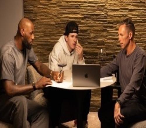 �ڴ�����ղķ˹ɹ��Ԥ�����˹�������Լ��Ĳ��͡��򳡴��ԡ�