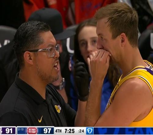 ������(8883��AMG)�ٷ���վ