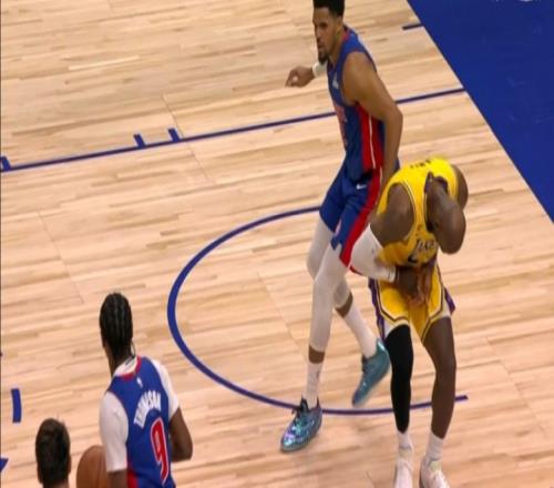 ������(8883��AMG)�ٷ���վ