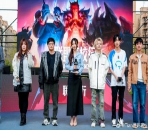 Tian�������»��ͼ�����У԰�к�����˼���˶���ǿ