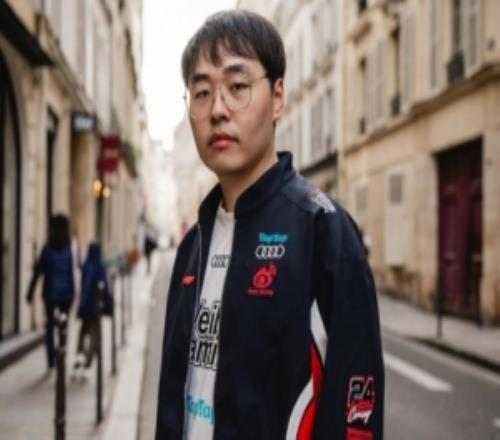 ý���ˣ�������Ϣ��ô���ܲ��ɲ���ô��Ϣ���߰汾��ʵͦ�ʺ���