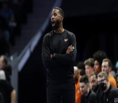 4��ʤ���Ʒ���˧���������׶θ��˶���ƴÿС��˽�Ҷ�������