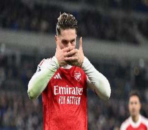 ����Լ����˹�����񣺰�ɭ�ɹ�����ֻ����һ��ƽ����������һ���з�