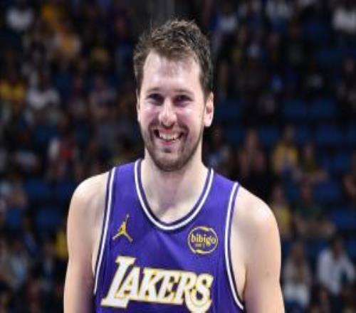 77̫���ˣ������浥��20+����׷ƽ���ǲ���NBA��ʷ��3��