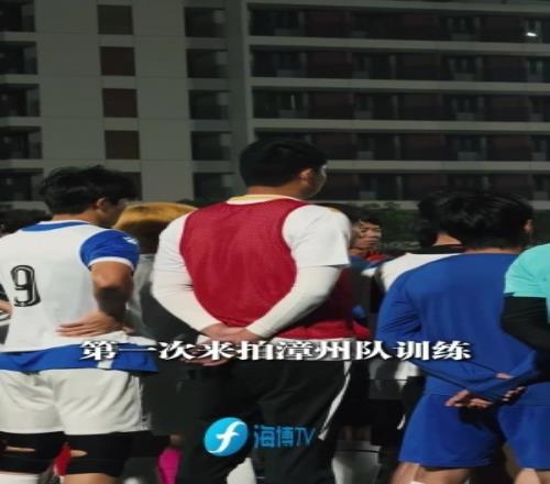 ��ս���������ž�ͷһ�𿴿����ݶ�ѵ��