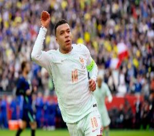 �����ޣ�ķ���忴��ȥ̫�侲��ѭ�򽥽����������Բ�ϲ��������Ա