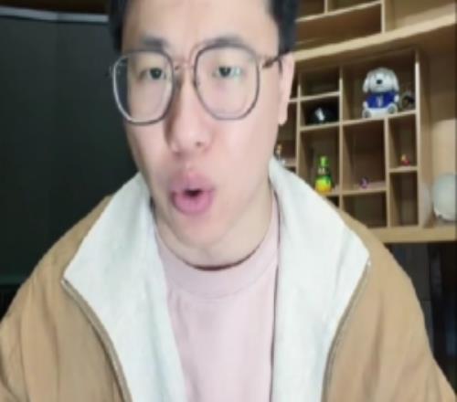 ��˵��76������ͷȫ������һ�򶫲��ϰ�����Ӵ���������