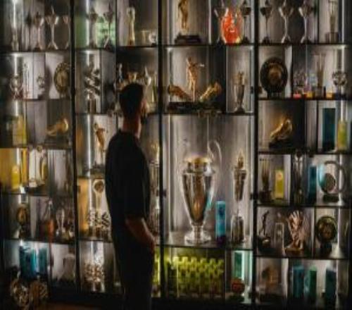 Ӯ�ң���������ýɹ�뽱�����Ӱ��9�������Ķ�9��+4��Ӣ����ѥ