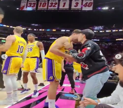 ������(8883��AMG)�ٷ���վ