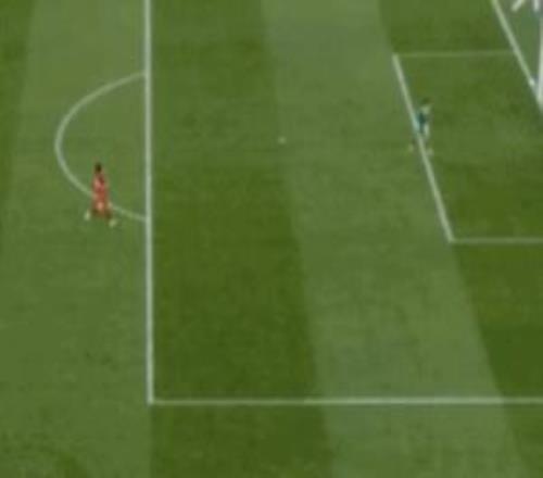 杜月徵轰神仙球，越南门将原地石化，安东尼奥场边鼓掌笑开怀