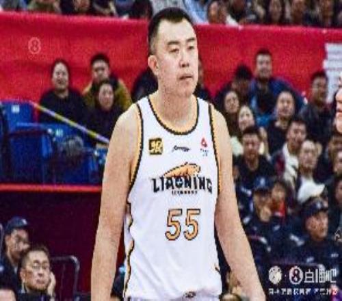 韩德君：也想继续回来打但辽宁目前的情况我一个人改变不了什么