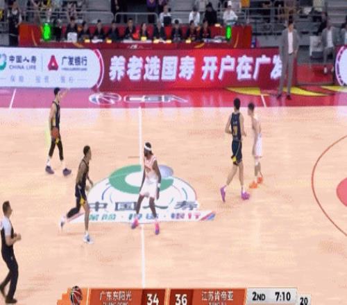 ������(8883��AMG)�ٷ���վ