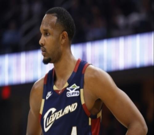 狂砍34+17！阿特金森：全明星后莫布里绝对是联盟最佳内线之一