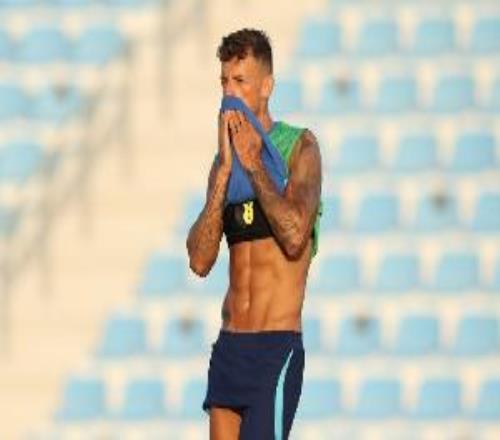 英媒：本怀特不看英格兰队要求看的视频，被问到非常生气后退队