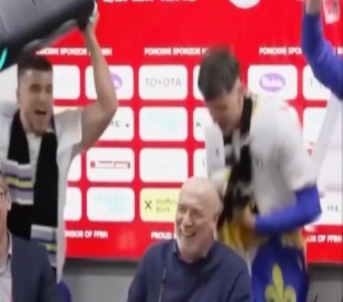 ������Ա��������ͻ����������������ף��ӽ������±�