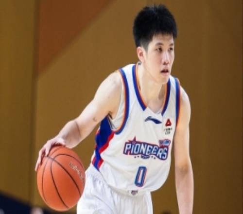 ���˰�����ͥǫ����ȫ��15��8�õ�23��4����1����