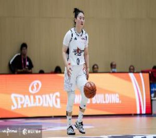 媒体人：武桐桐此前接连大伤32岁还有MVP表现可以说是奇迹