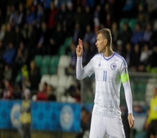 �ܿƣ�����ʼ�����������������±��������׸����˺Ͳ�������