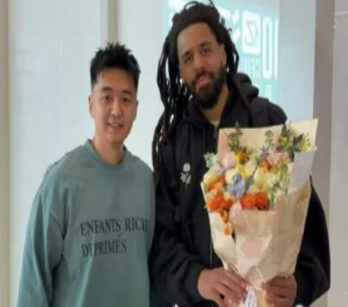�������˽����ţ�ý���ˣ�˵������J.Cole�ѵ�λ��ͬ��һ��ѵ��