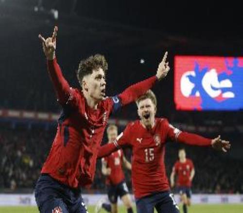 �ݿ˶�ʷ3�ε����սȫ����ʤ���ݿ�˹�工��ʱ��Ҳ����ȫʤ