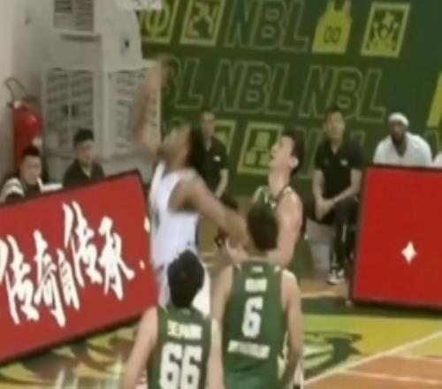 半决赛G1告捷！香港金牛客场力克江西鲸裕清酒没看的速补课