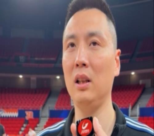 卢伟：我们还是先完成冲四目标再视情况往上争取