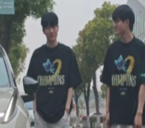 BLG����Xun��Viper���㻨������Ұץ�»�������gank��������°�