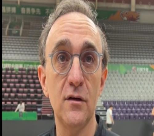 乌戈：新外援在德国联赛表现很好希望他在篮板方面提供帮助