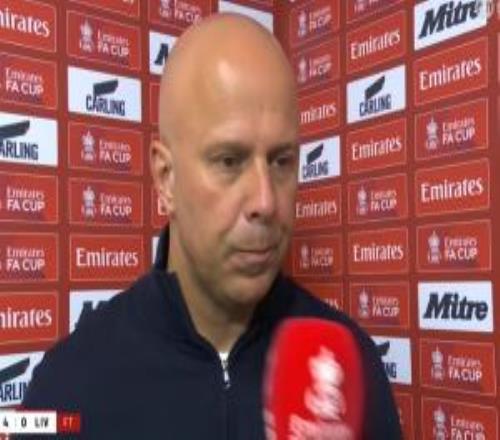 04惨败！斯洛特：曼城进点球前势均力敌局面很糟但比分定格04