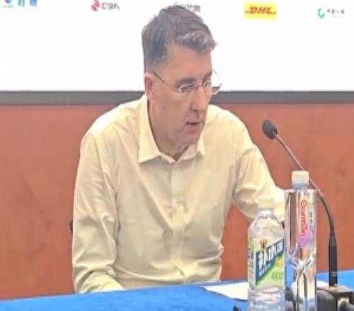 媒体人：新疆主帅格兰已离职赛季中途接手后球队距季后赛更远了