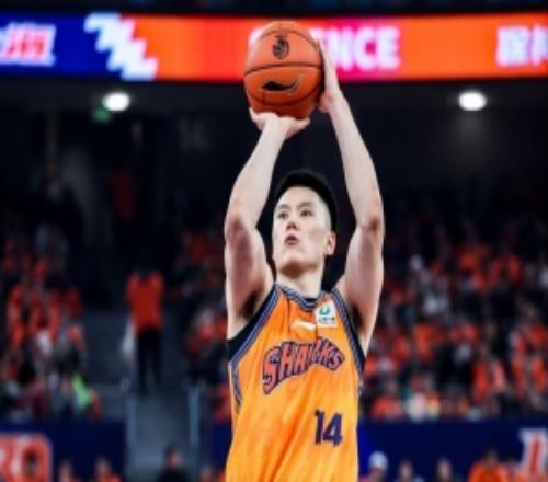 常规赛第34轮最佳阵容：李弘权葛昭宝贾昊布里斯科史密斯