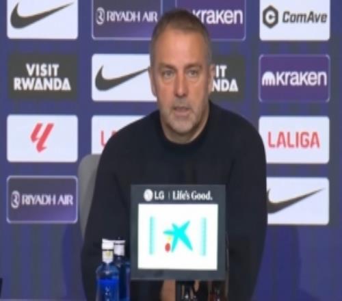 直红改黄牌！弗里克：马丁确实碰到了球，在我看来那并不构成犯规