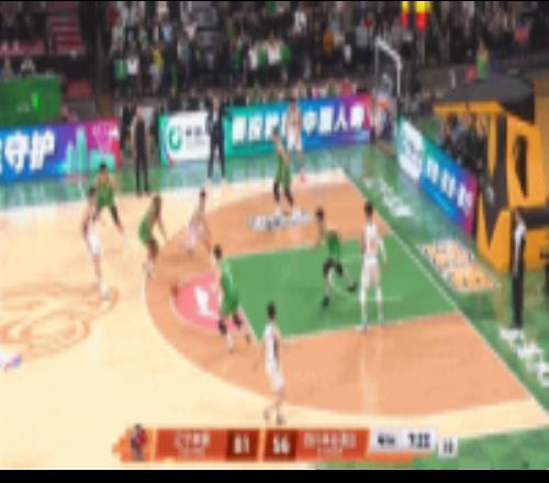 到我秀了！张陈治锋内线连续暴扣丝滑抛投+蛮牛冲撞信手拈来