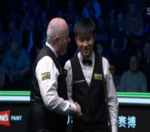 С������ͦ�ݰ���ϣ��˹110�������������ͯ������������¶Ц��